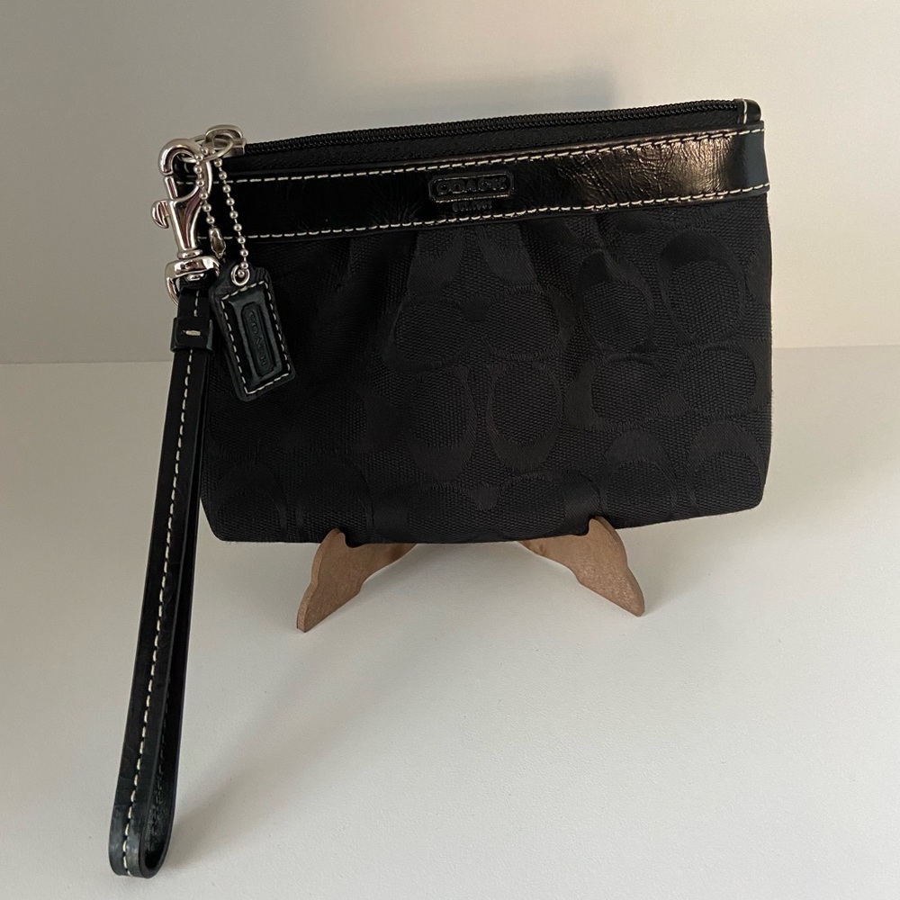 Coach Wristlet, Black